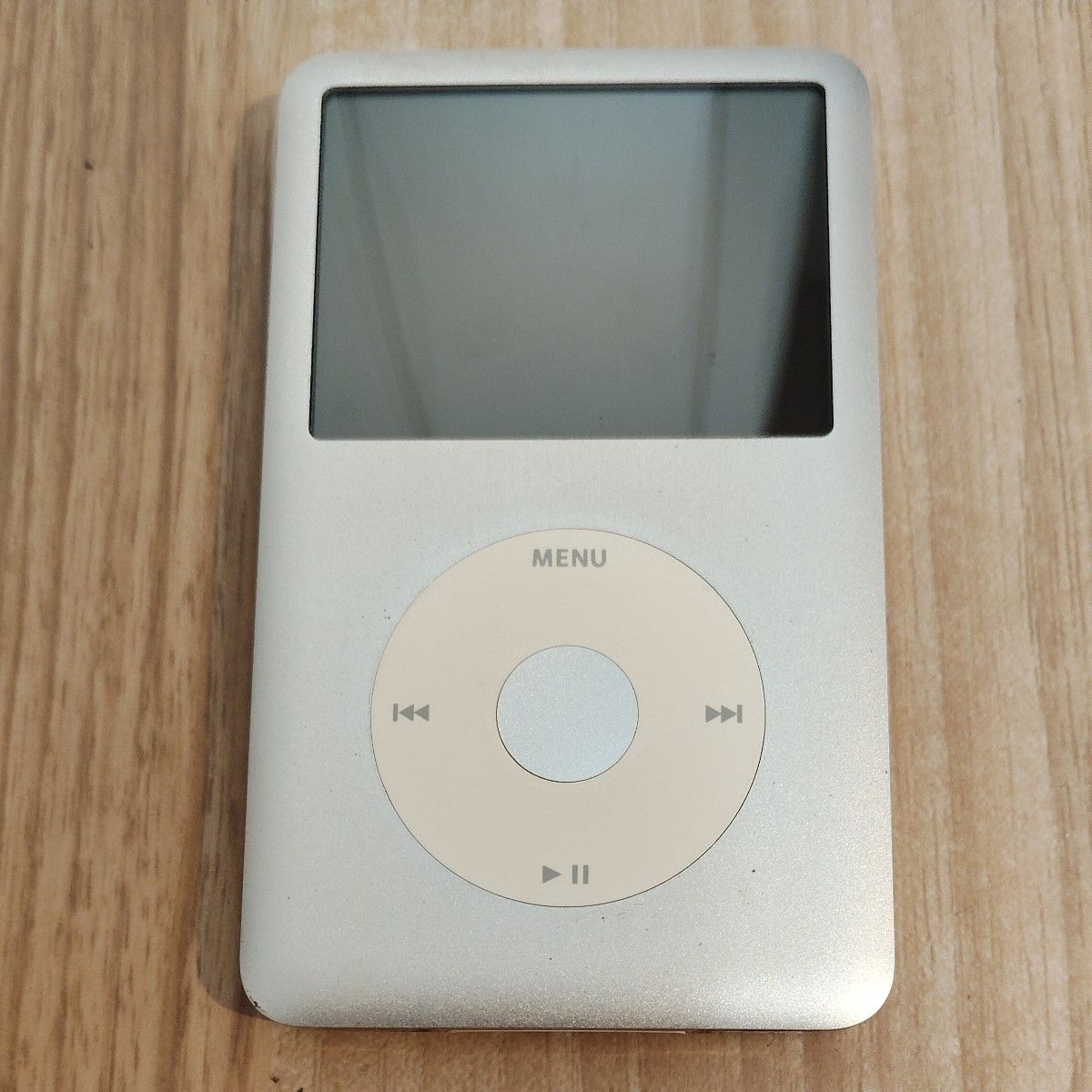 ジャンク品】Apple iPod classic 120GB シルバー ジャンク品】iPod