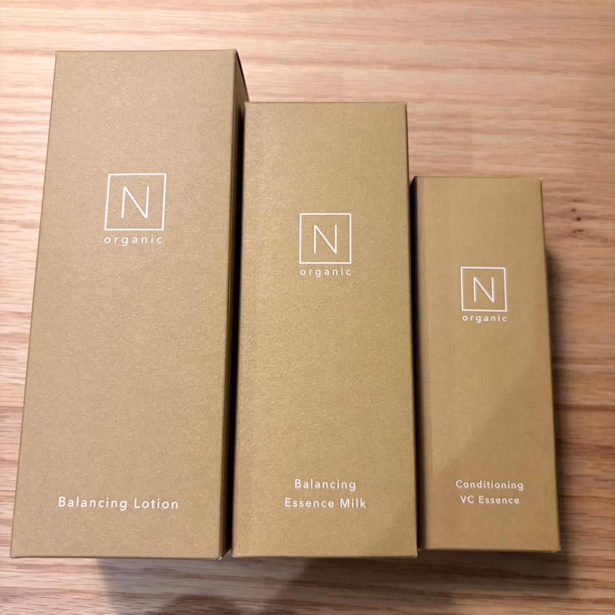 新品未使用〉N organic バランシングローション・ミルク・VCエッセンス
