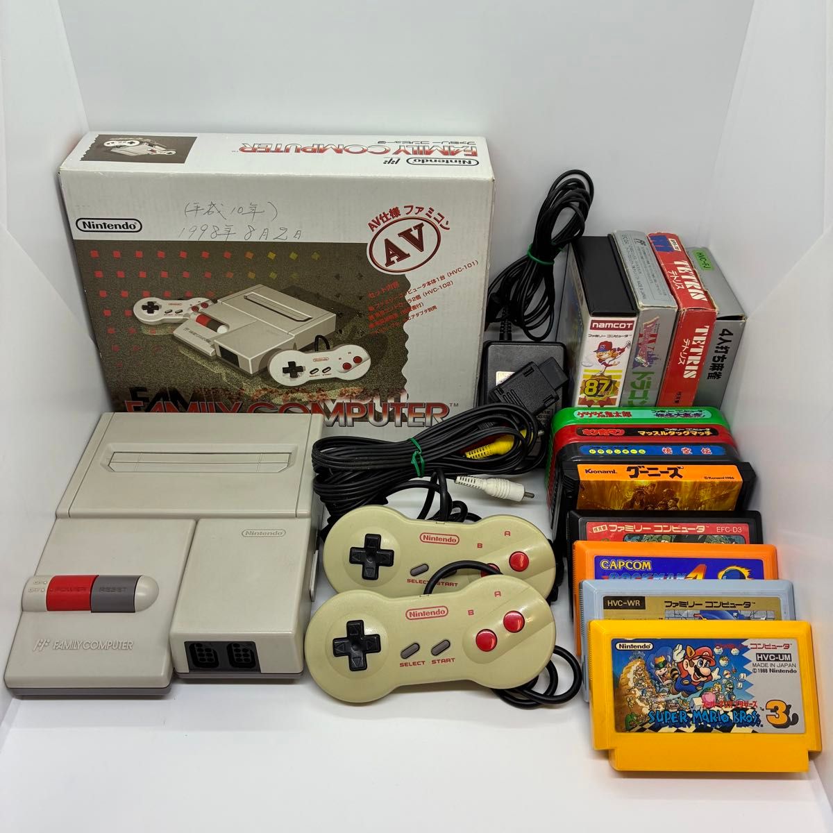 動作確認済】ニューファミコン本体+FCソフト12本セット ファミリー
