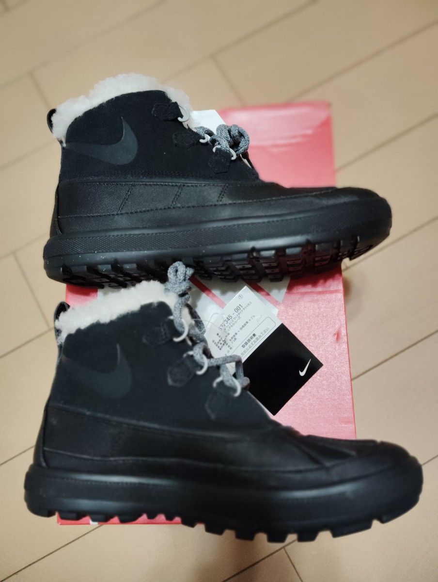 新品 Nike ナイキ ファー付きブーツ ウッドサイドチャッカ2 ブラック