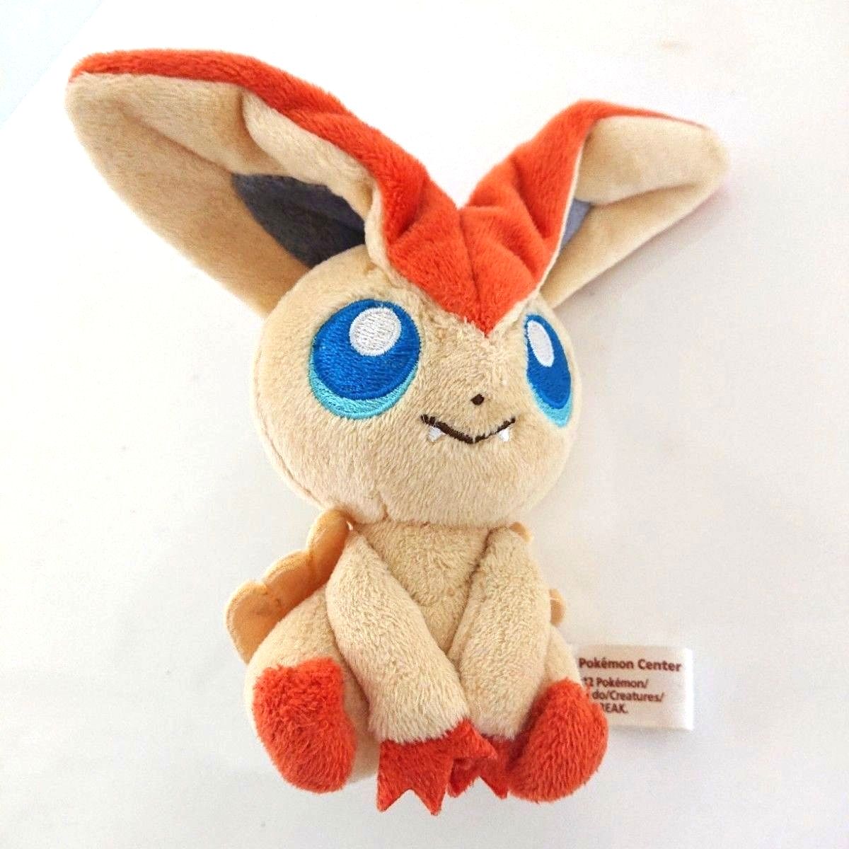 希少】ポケモンキャンバス ビクティニぬいぐるみ 2012年製 ポケモン