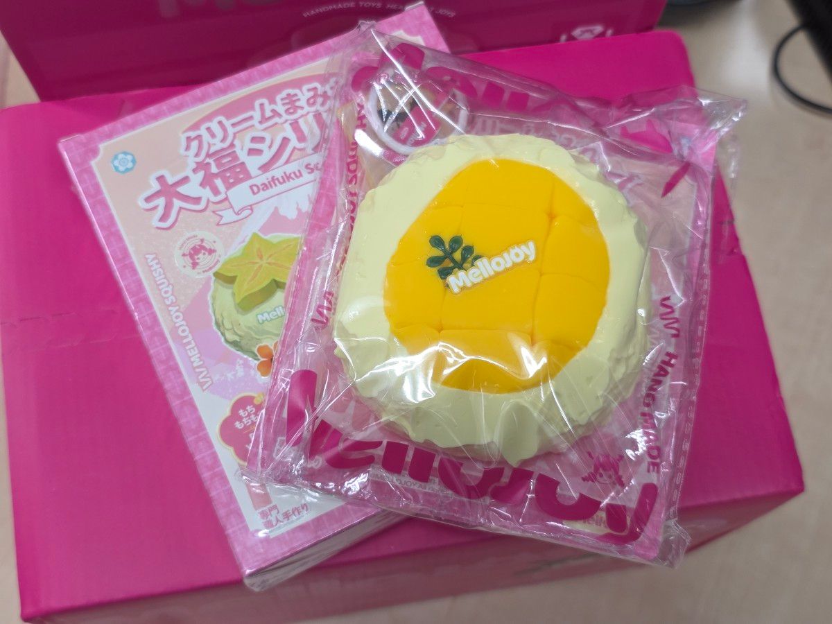 即日発送【配信開封】 Mellojoy 大福 マンゴーメロジョイ スクイーズ