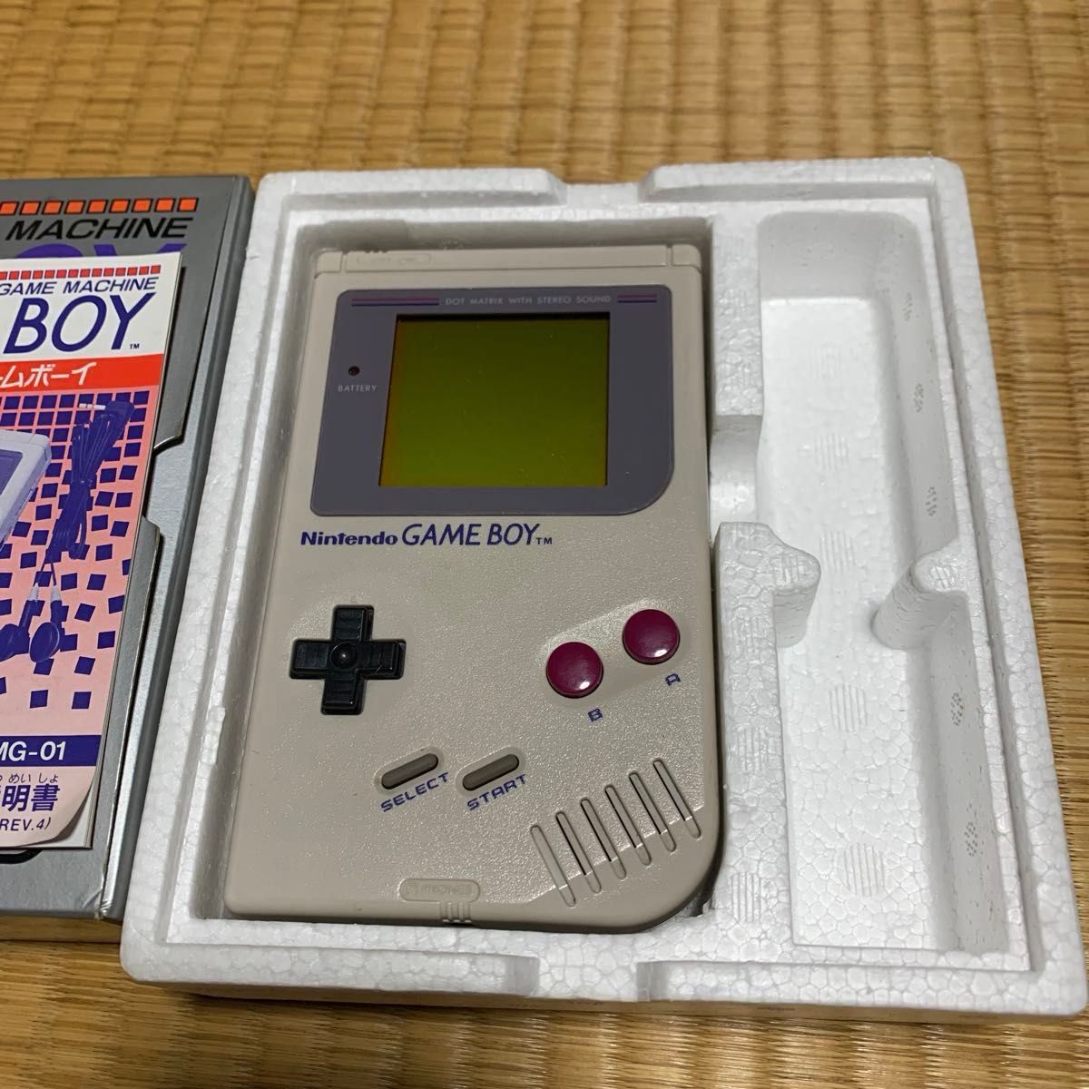 美品】 【動作確認済】任天堂 初代ゲームボーイ 箱付き｜Yahoo!フリマ