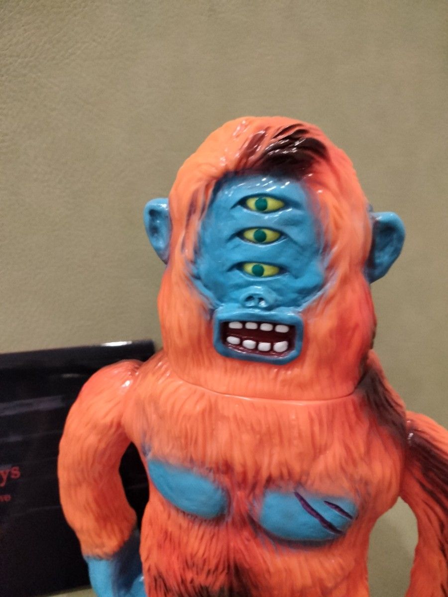 ソフビ aaa vinyl toys 凶暴猿人｜Yahoo!フリマ（旧PayPayフリマ）