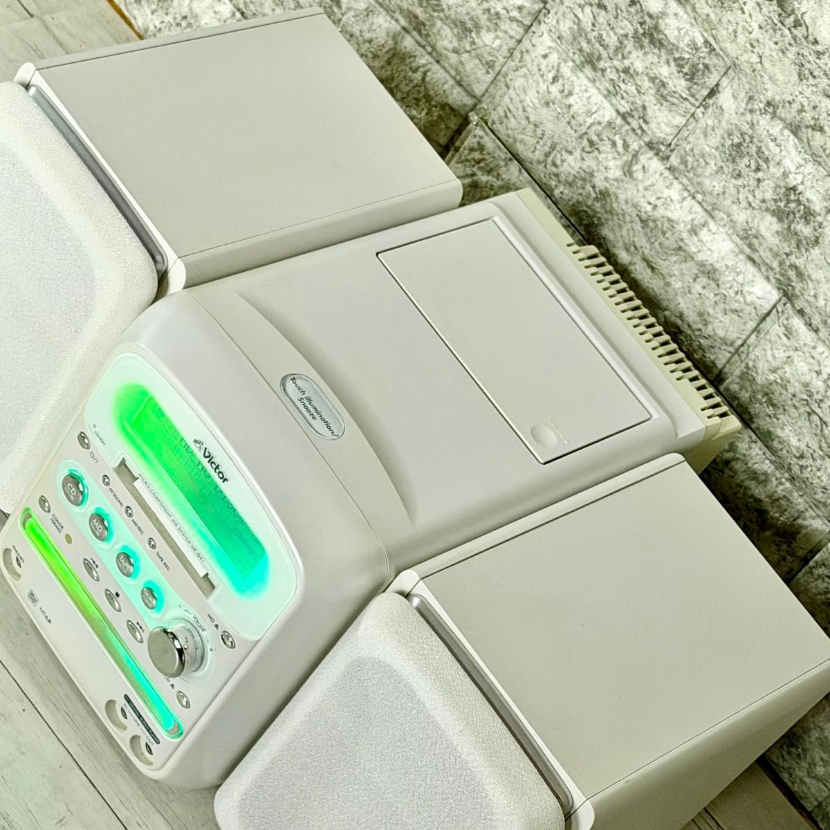 Victor「UX-QX1」CD・MD・カセット搭載マイクロコンポ｜Yahoo!フリマ