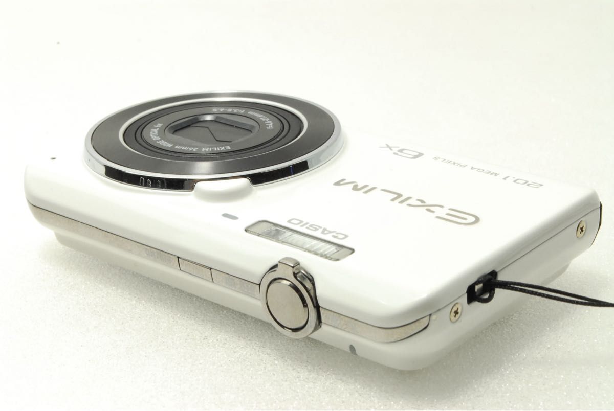 CASIO EXILIM EX-ZS35 スマホ転送 動作確認済 ホワイト コンデジ