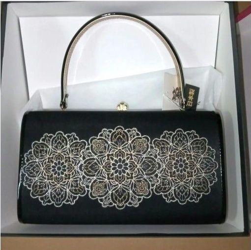 高級 草履・バッグ 刺繍 ラインストーン 厚底 豪華 成人式（振袖）卒業