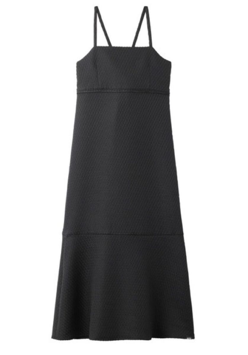 Apuweiser-riche（アプワイザーリッシェ）の「袖刺繍アンゴラニット