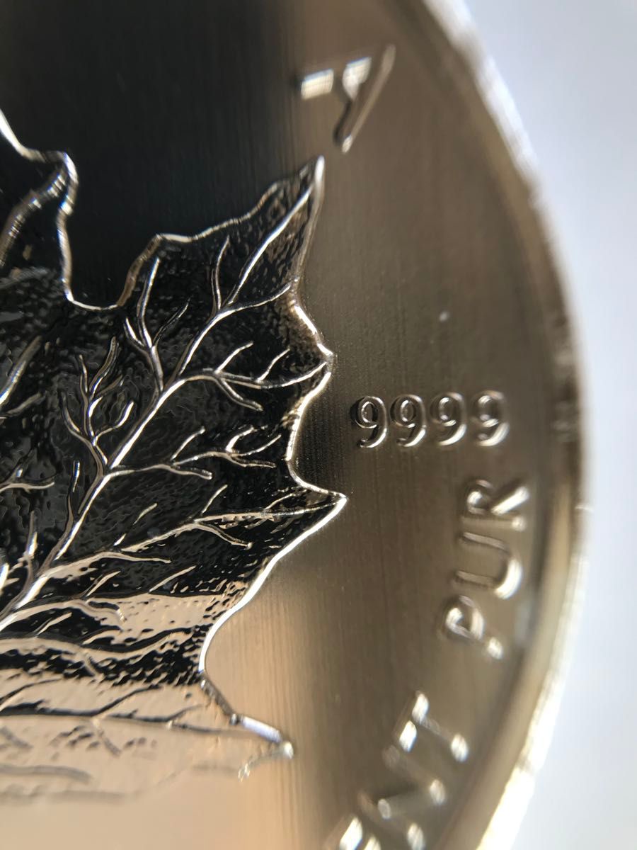 カナダ メープルリーフ銀貨 1オンス 5ドル メープル銀貨｜Yahoo!フリマ