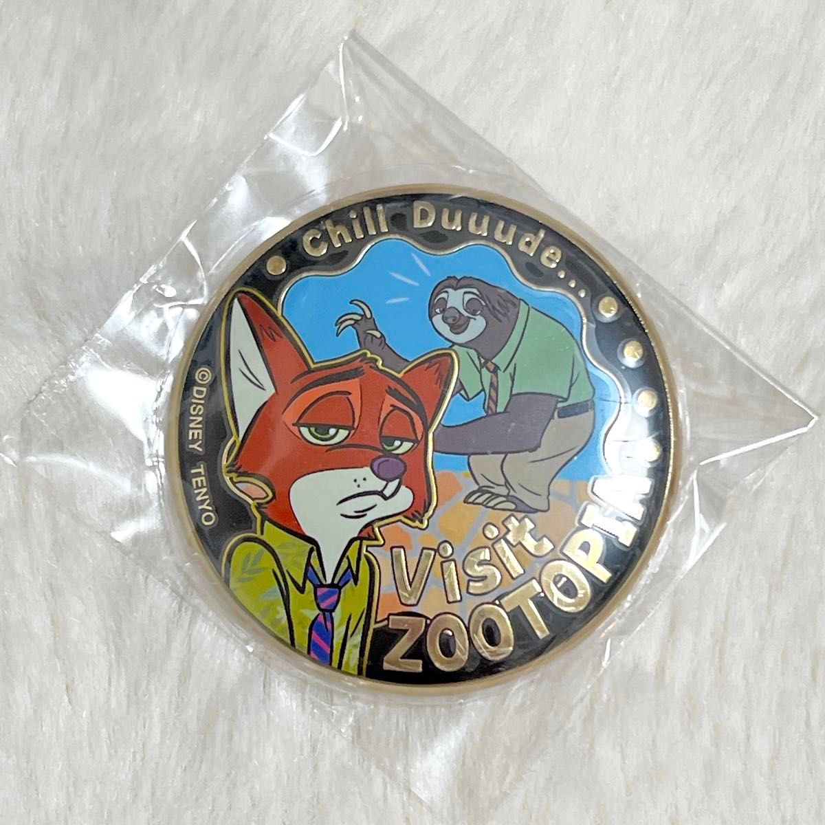ズートピア 金バッジ 缶バッジ ZOOTOPIA ニック フラッシュ｜Yahoo