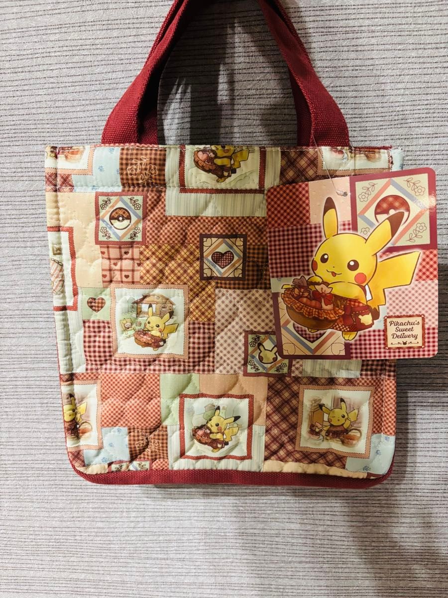 ポケモンセンター 新作 パッチワーク風ミニトートバッグ Pikachu's