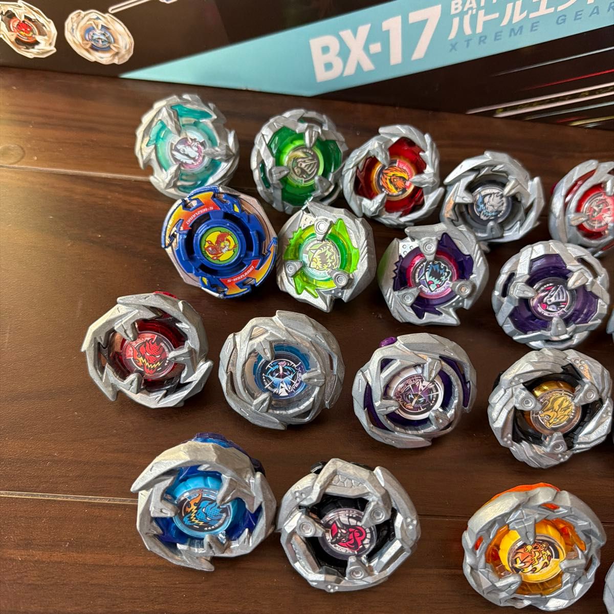 ベイブレードx引退セット ランチャー スタジアム セット｜Yahoo!フリマ