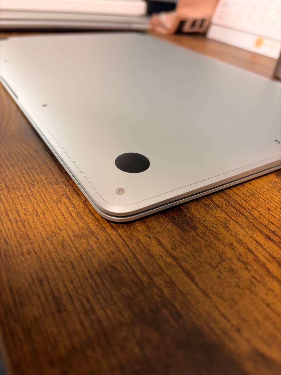 美品】MacBook Air 13インチ シルバー ノートパソコン US配列 傷ほぼ
