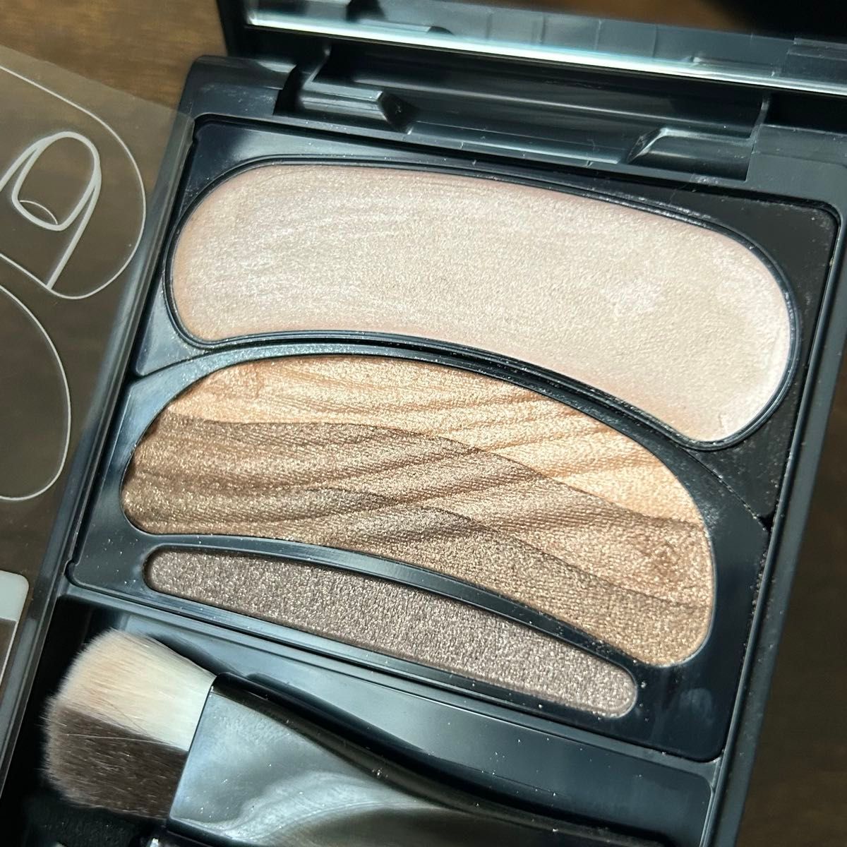 生産終了 オーブ ブラシひと塗りシャドウN 11 ブラウン系 AUBE アイ