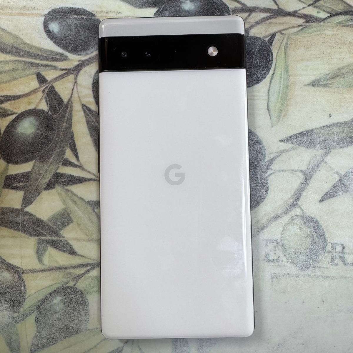 SIMトレイ欠品Google Pixel 6aチョーク128GB SIMトレイ欠品Google