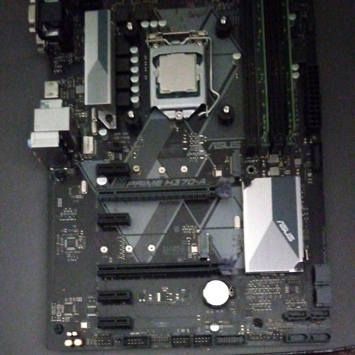 i7 8700k + prime h370-a 他パーツセット Intel Core i7-8700 + PRIME
