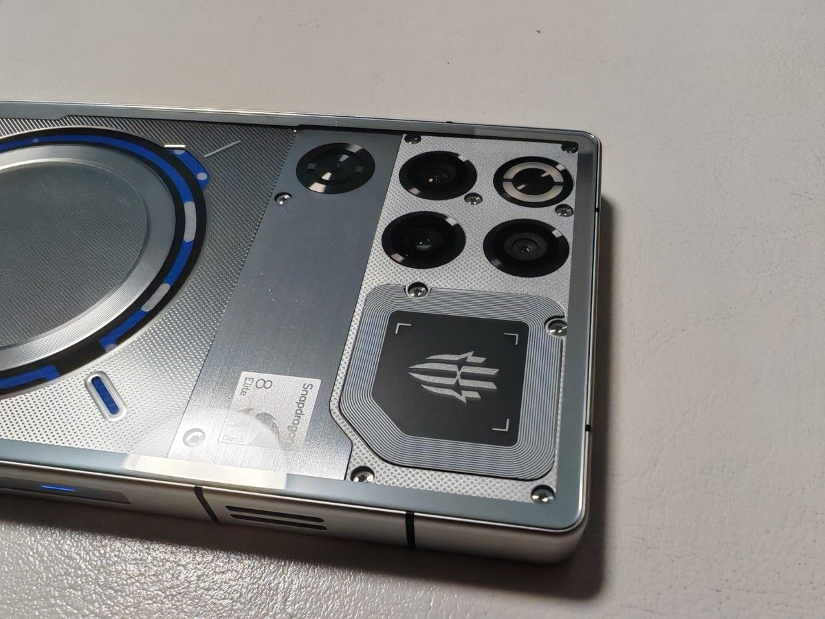 REDMAGIC 11 Pro 24GB 1TB Subzero Silver 国内版 NX809J｜Yahoo