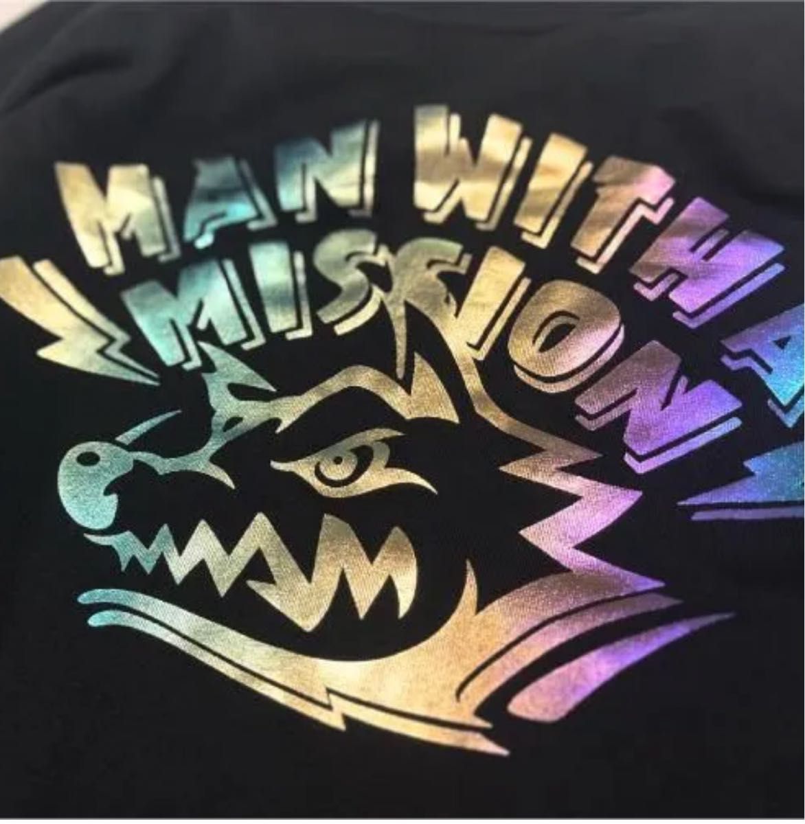 MAN WITH A MISSION マンウィズ ゴッツ ロンT ブラック ホログラム
