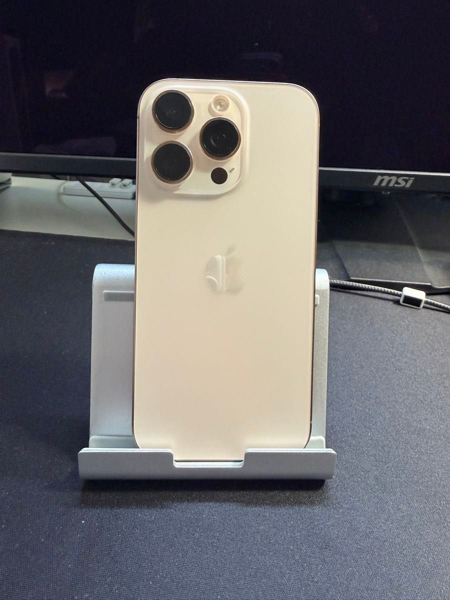液晶難あり】iPhone 16 Pro デザートチタニウム 256 GB SIMフリー