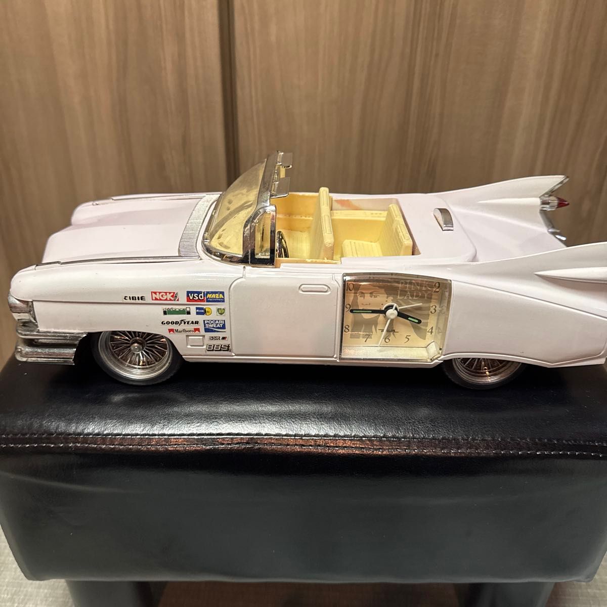 Cadillac ディスプレイモデル 目覚まし時計 オールディーズ歌付き