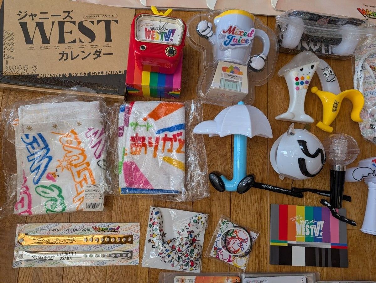 WEST ジャニーズWEST グッズ まとめ売り 27点｜Yahoo!フリマ（旧PayPay