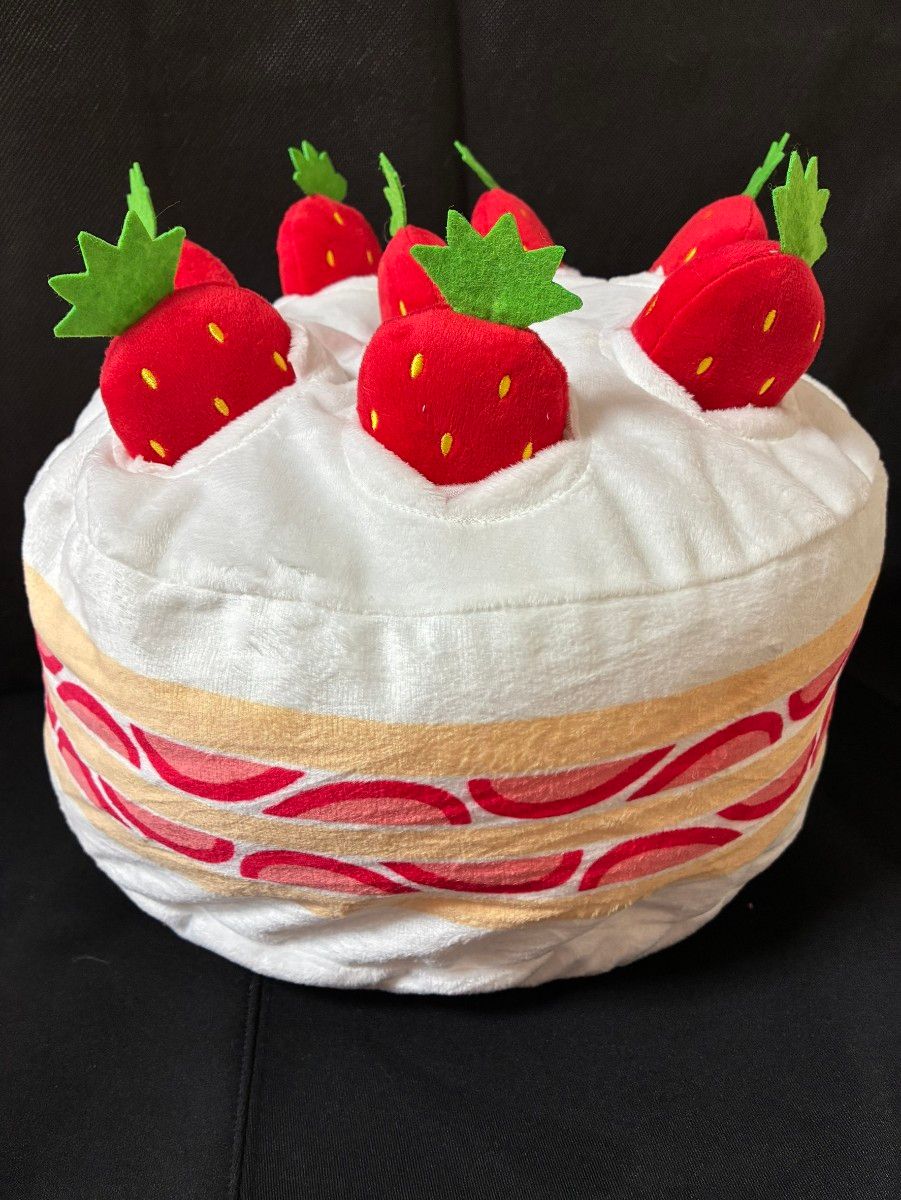 イチゴホールケーキ ぬいぐるみ いちごショートケーキ 苺 プライズ品