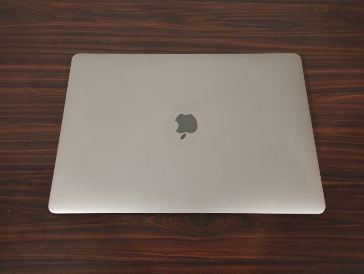 Apple MacBook Pro 2016 Core i7 /16GB/512GB(SSD) 15インチ｜Yahoo