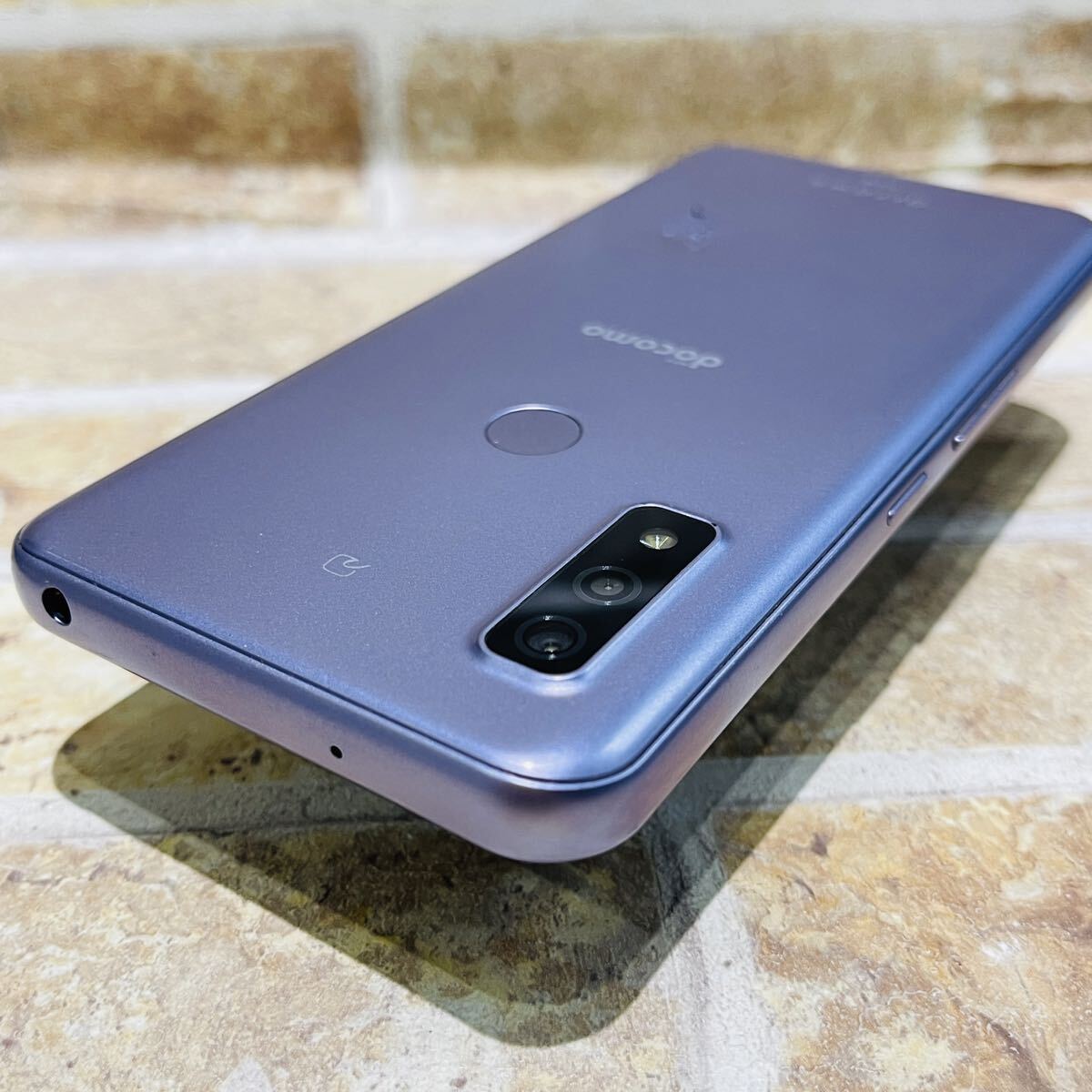 SIMフリー Fujitsu arrows We 64GB 369 パープル 電池良好｜Yahoo