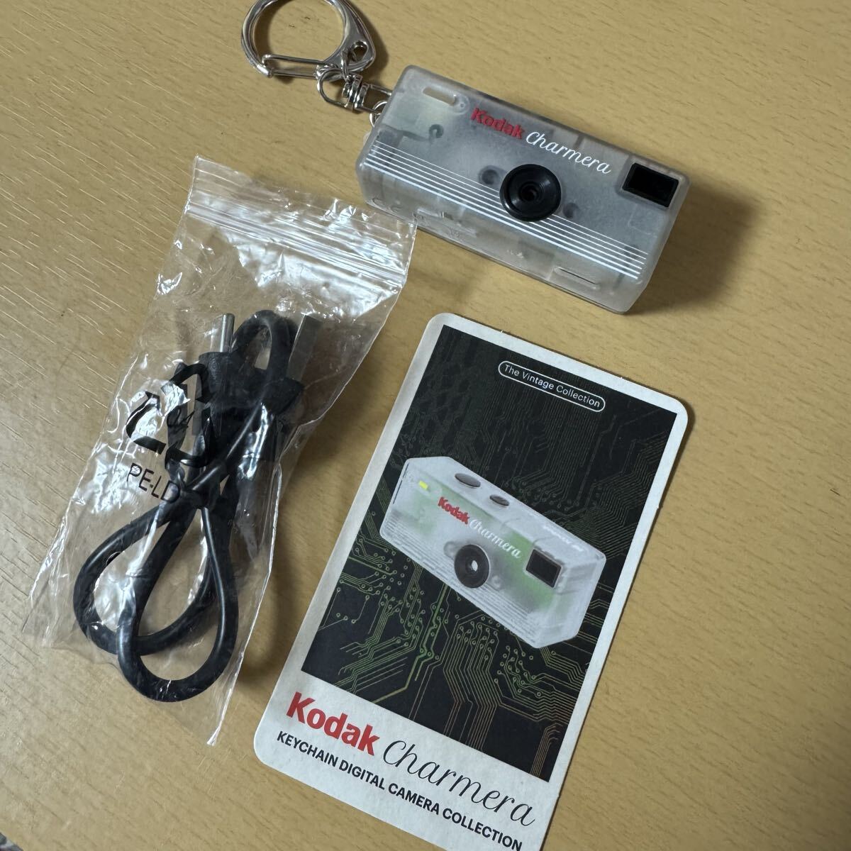 KODAK Charmera コダック シークレット クリア トイカメラ デジタル
