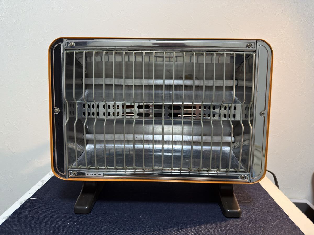 TOSHIBA 昭和レトロ 電気ストーブ SF-825T オレンジ オレンジ 電気