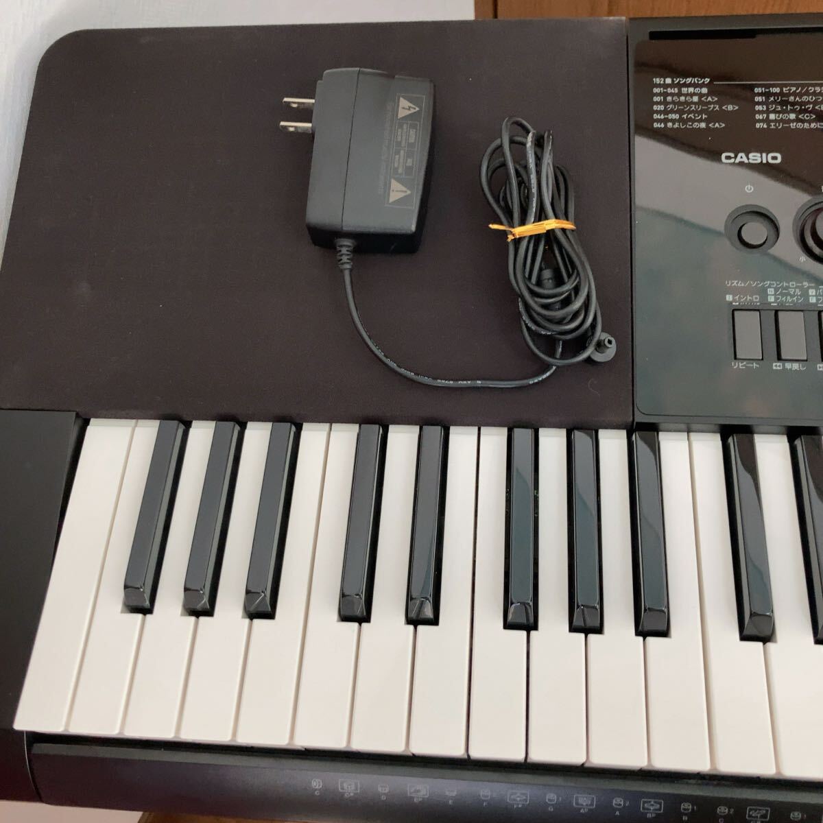 CASIO WK-245 電子ピアノ キーボード アダプタ スタンド 76鍵盤 即決