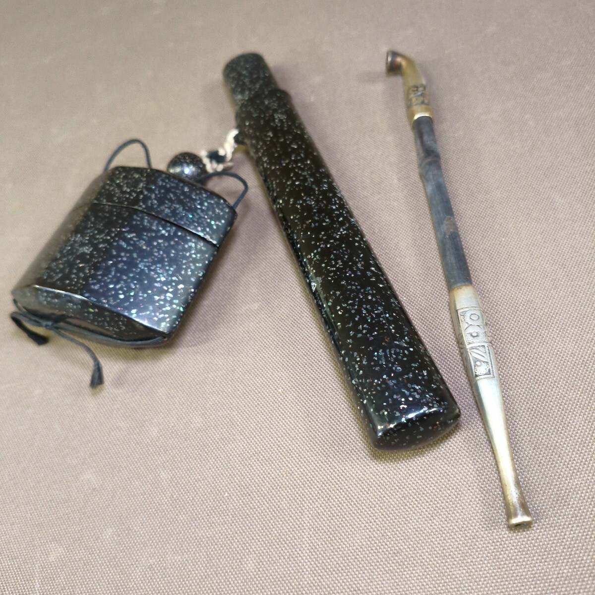 小城】極上材キセル筒 提物 煙草入 時代物 細工 喫煙グッズ 明治時代