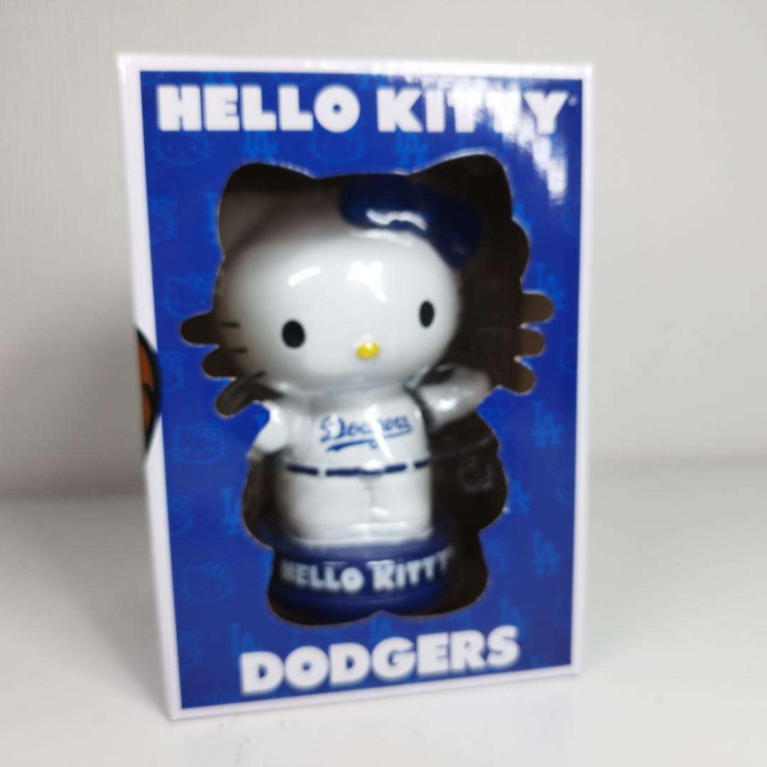 ドジャース ハロー キティ ボブルヘッド 非売品 首振り人形 フィギュア
