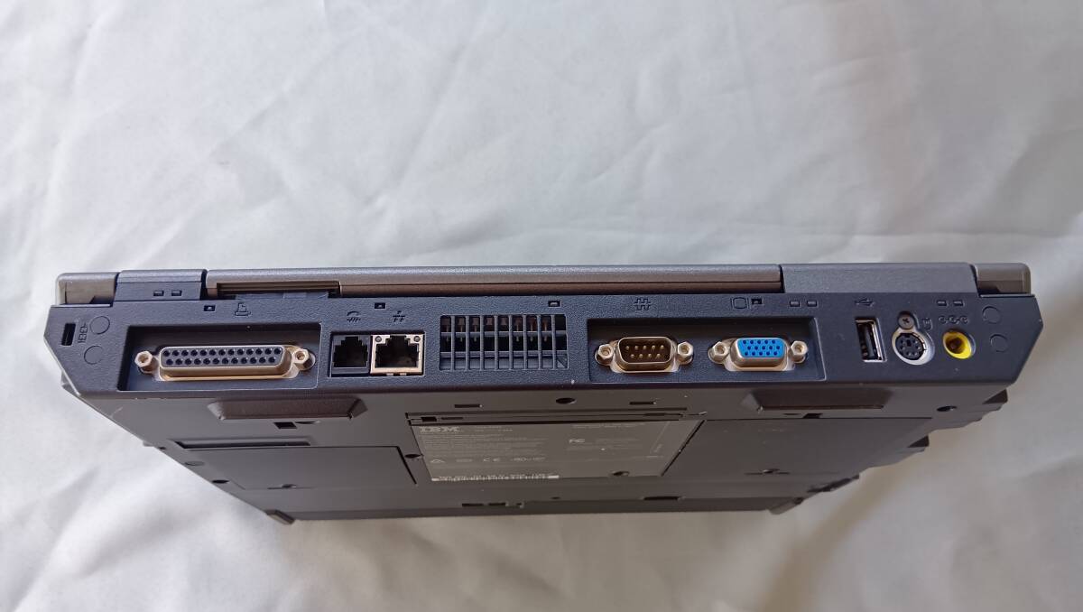 ジャンク】IBMアイ・ビー・エム ThinkPad iSeries1800(型番 2632-I1J