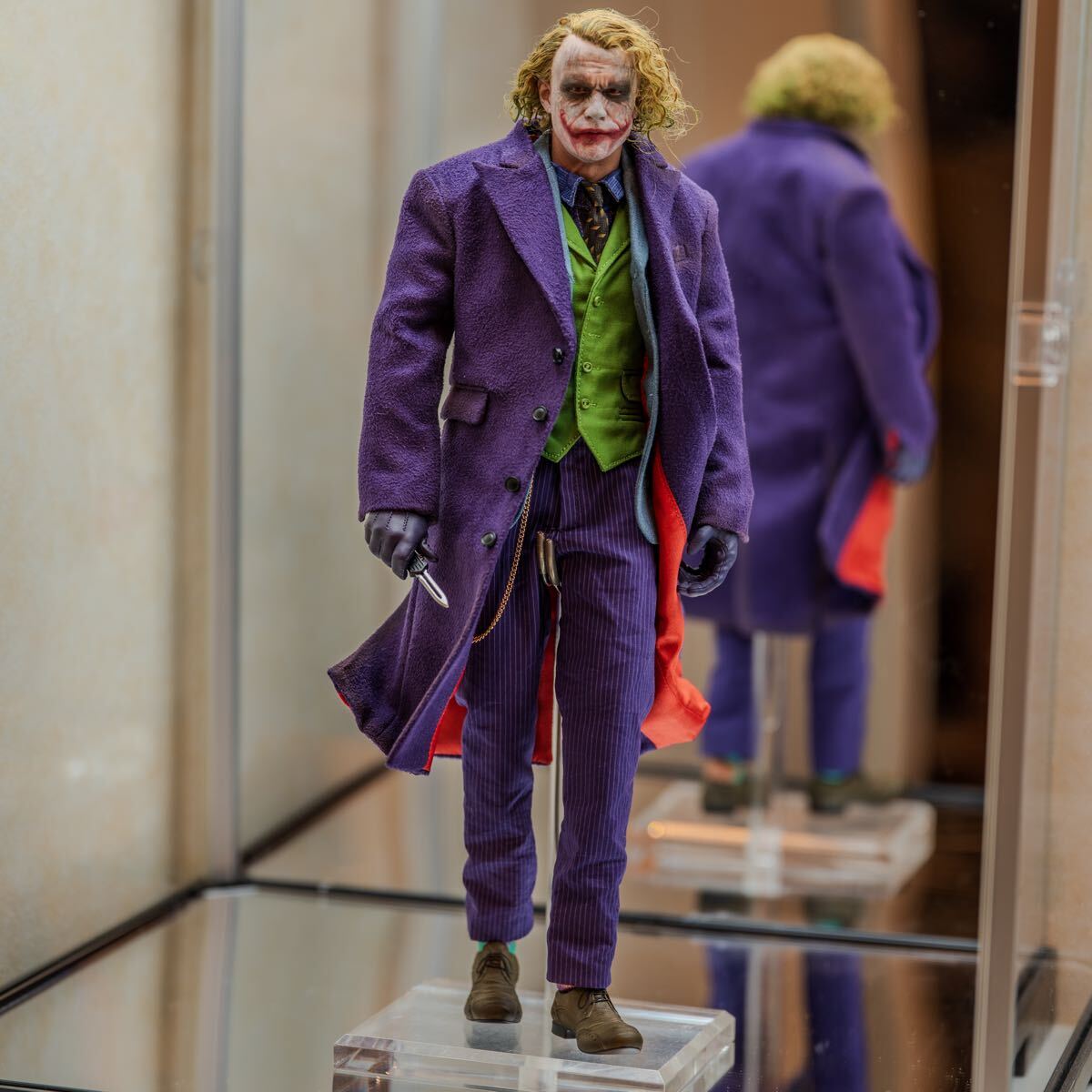 ジョーカー カスタム フィギュア アーティストヘッド 1/6 ホットトイズ