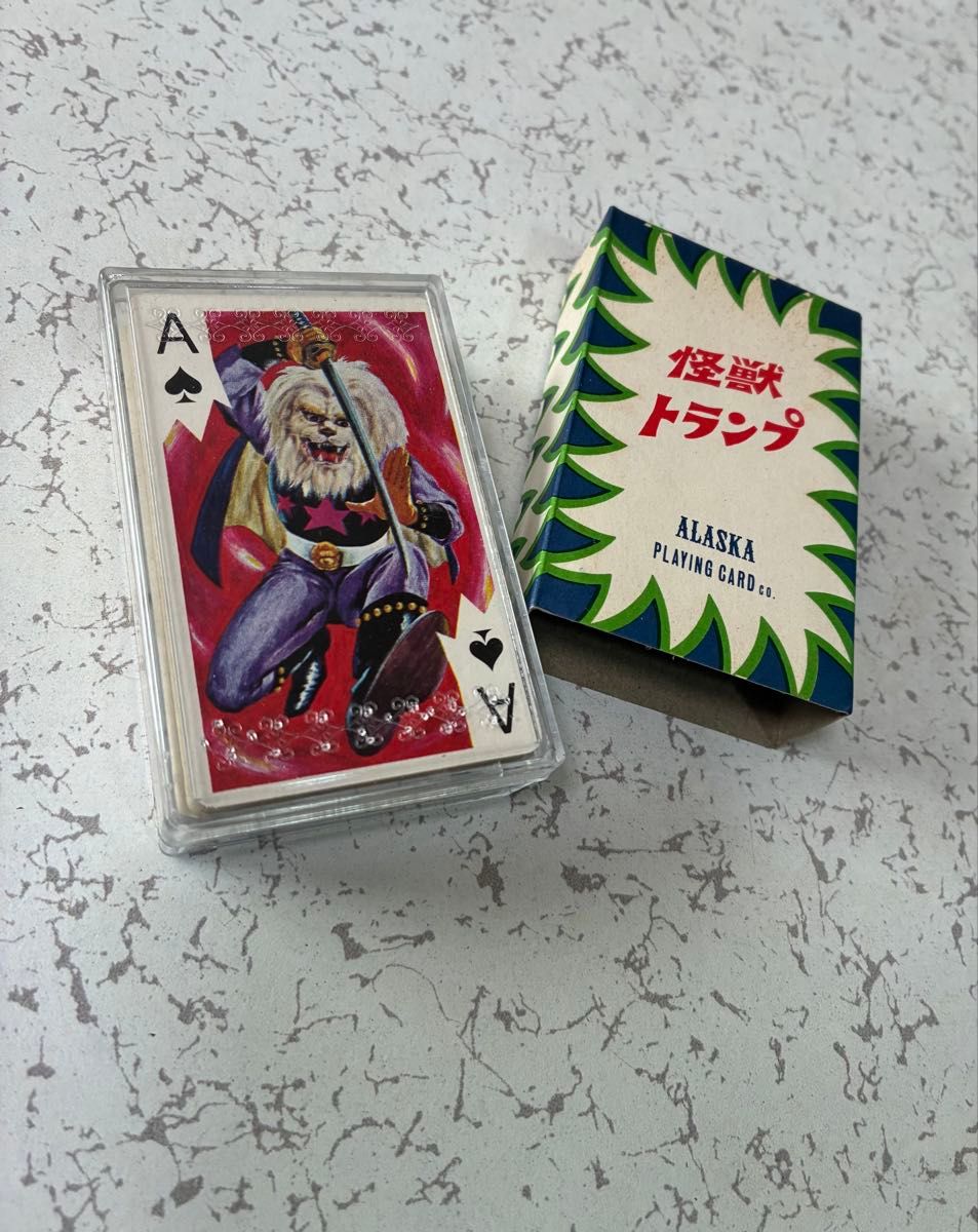 昭和 当時物 トランプ 紙製 パチ 怪獣 ウルトラマン テレビ マンガ