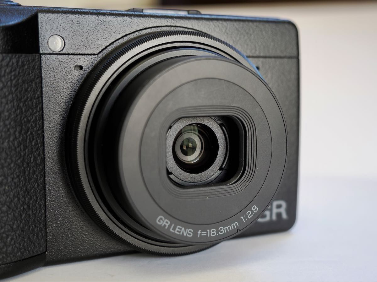 美品】RICOH GR III ショット数約1500枚｜Yahoo!フリマ（旧PayPayフリマ）