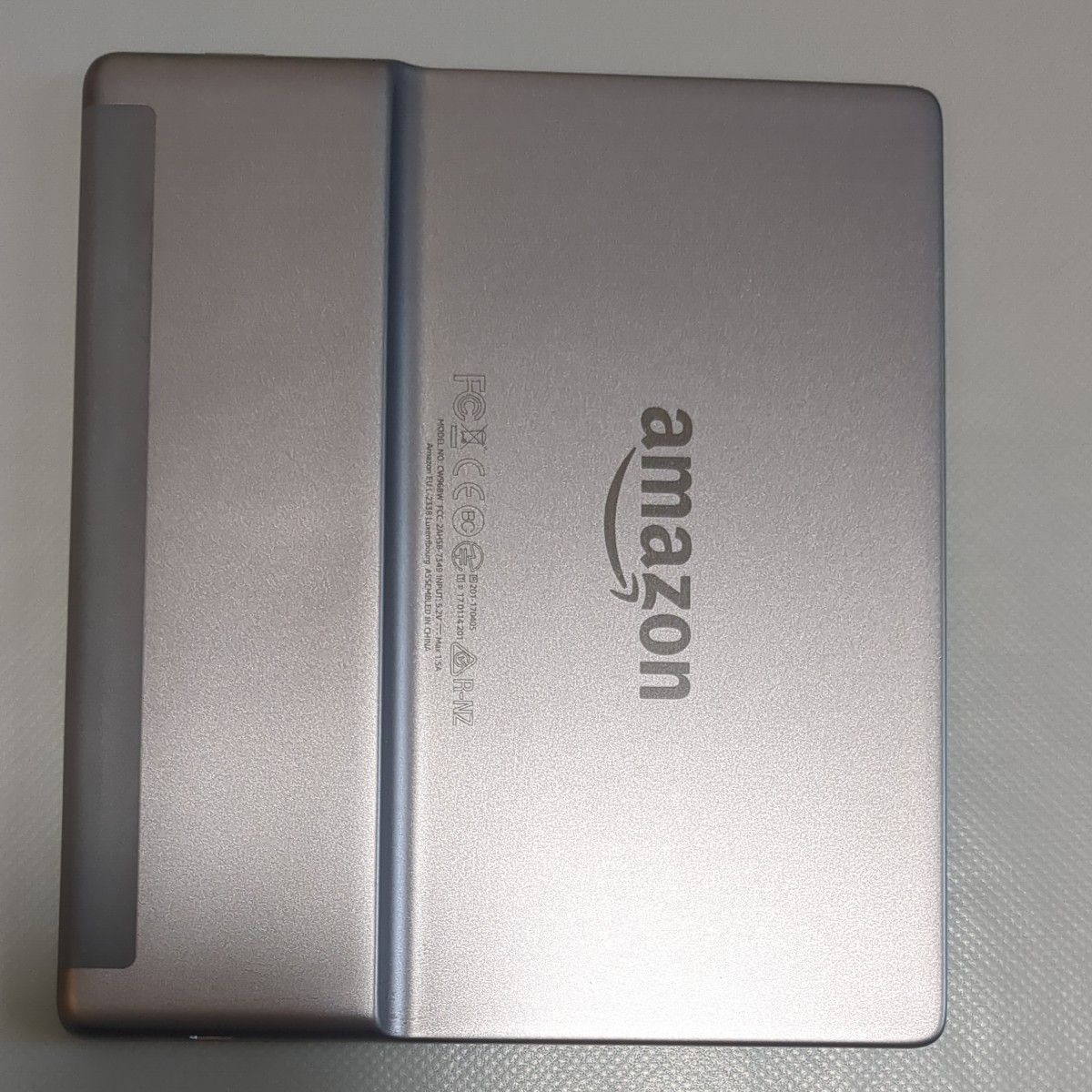 Amazon Kindle Oasis 3G（2017/第9世代） 32GB 電子書籍リーダー