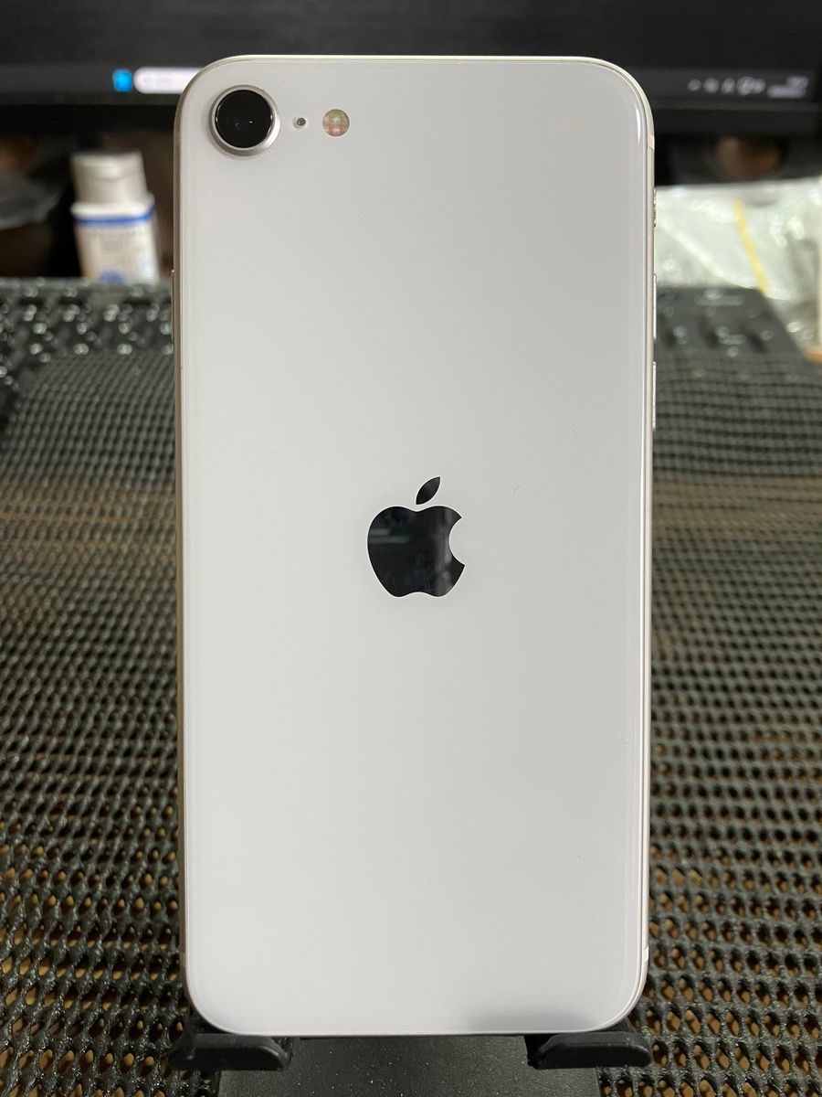 iPhone SE 第2世代 64GB ホワイト simフリー バッテリー80%｜Yahoo