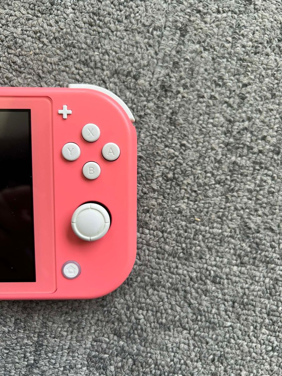 中古・Nintendo Switch Lite コーラル・箱あり・充電器｜Yahoo!フリマ