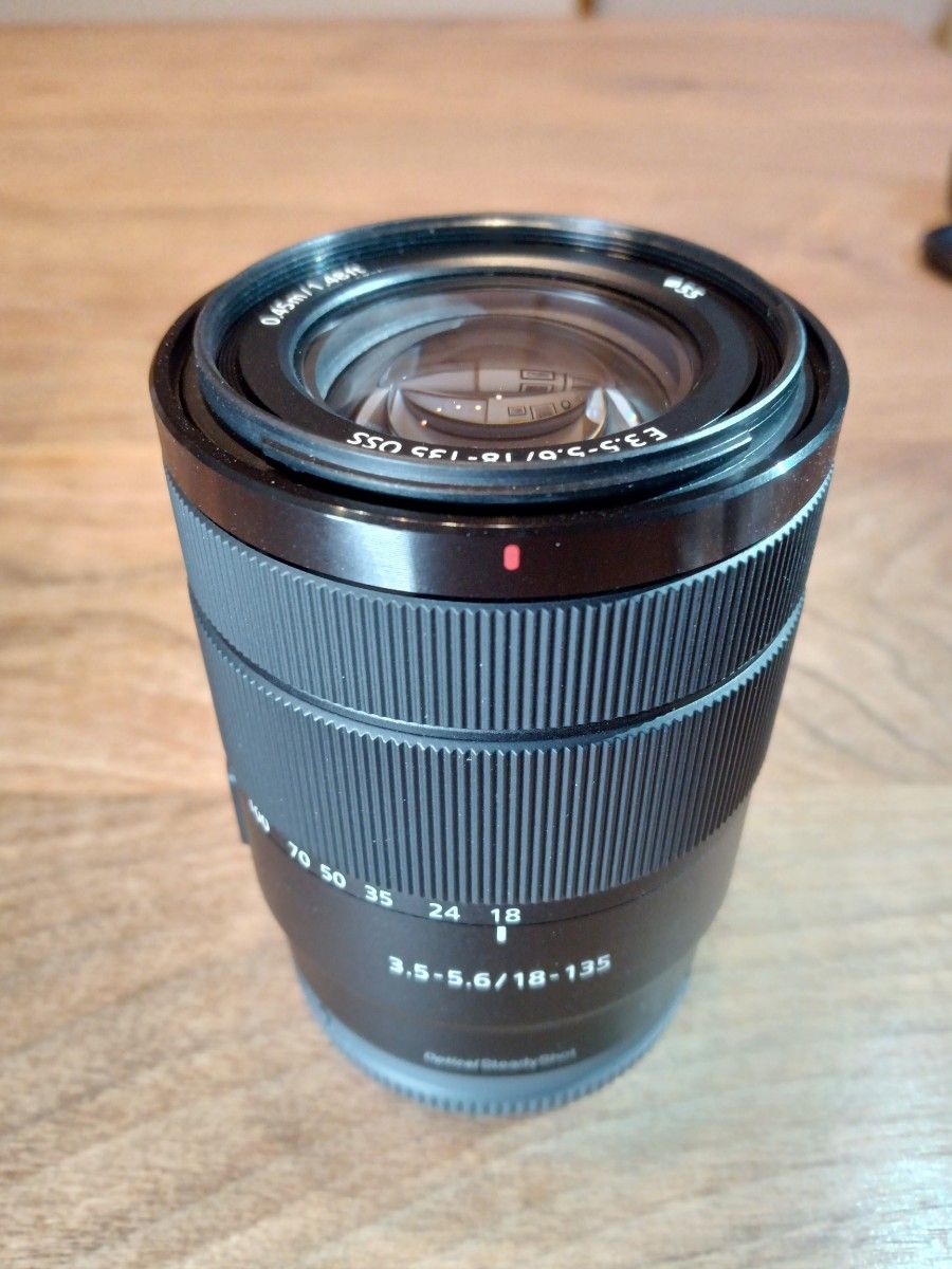 極上品 SONY E 18-135mm F3 5-5 6 OSS APS-C 高倍率ズームレンズ【安心