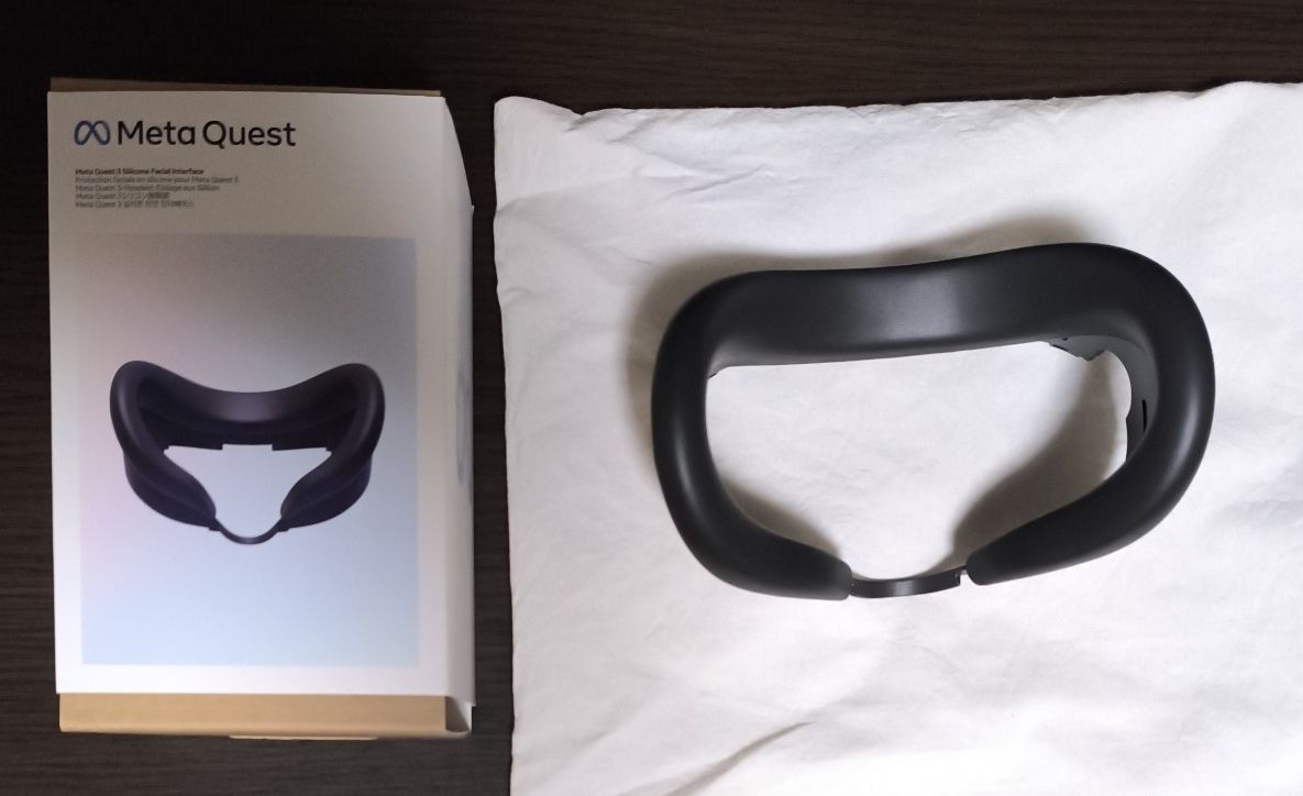 Meta Quest 3 128GB VRヘッドセット + 純正アクセサリーセット｜Yahoo