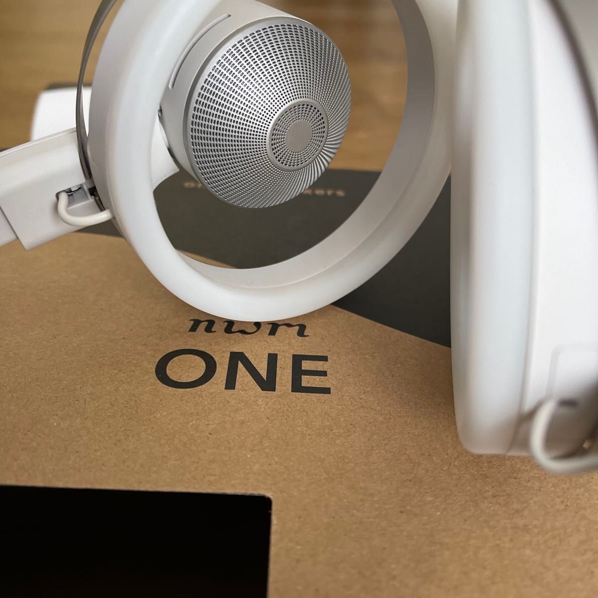 nwm ONE MBH001 ライトグレイ オンイヤー スピーカー｜Yahoo!フリマ