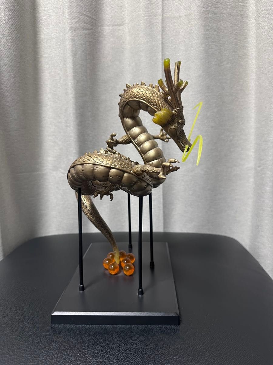 激レア】ドラゴンボール 神龍（シェンロン）金ver ガラポン限定 台座