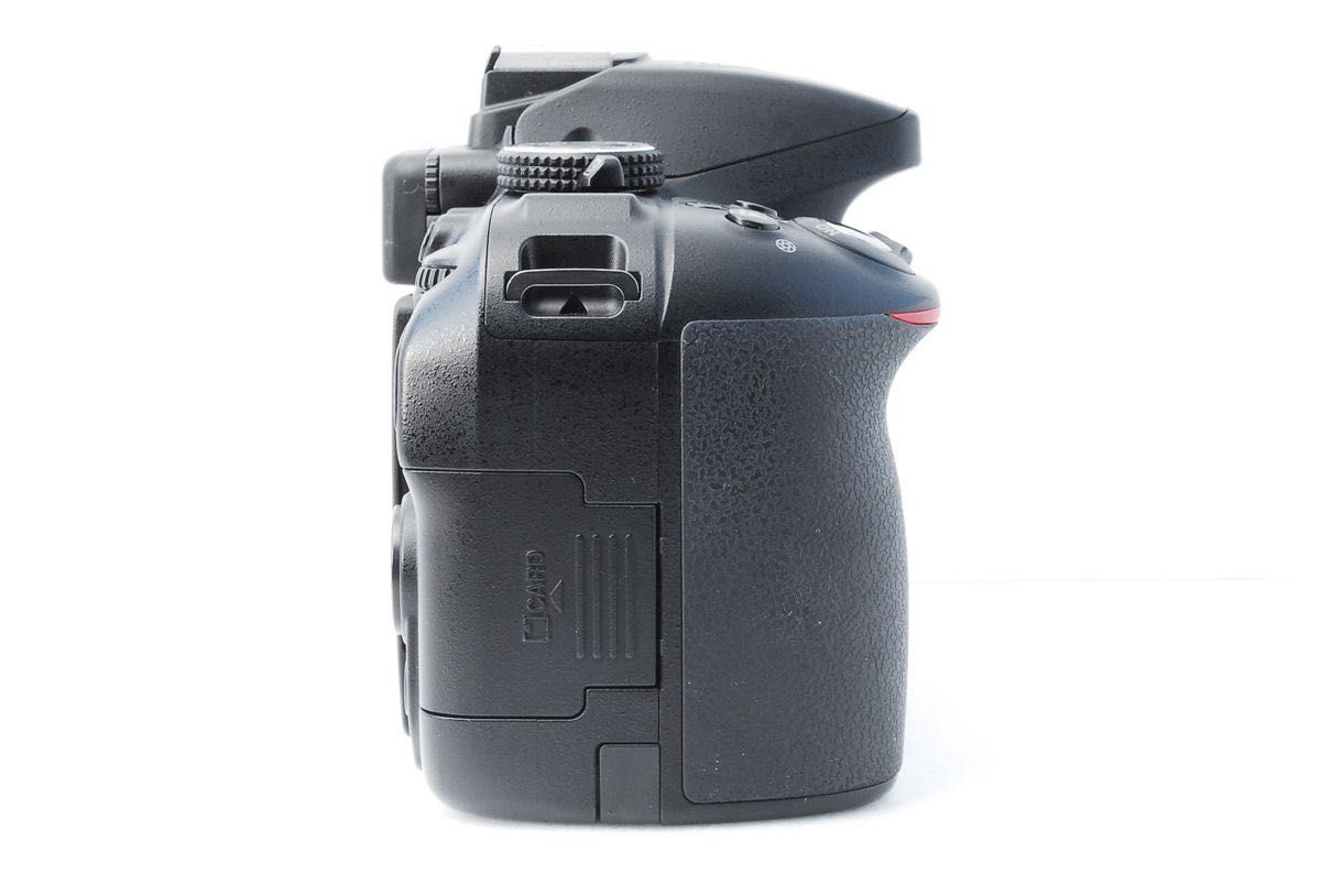 美品】 Nikon D5300 Wi-Fi搭載 自撮りOK スマホ転送 元箱付き 初心者