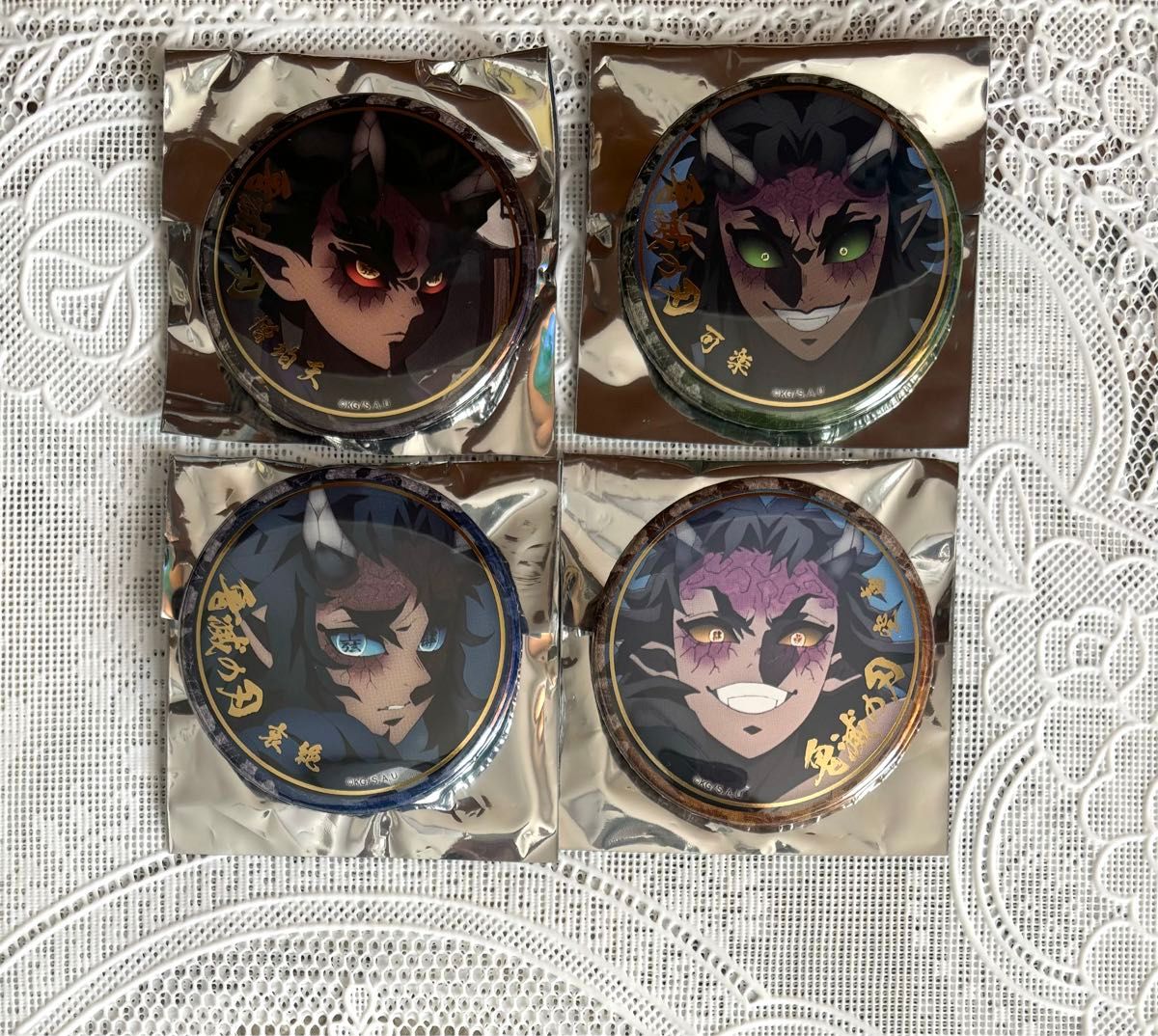 鬼滅の刃 絵巻カフェ 箔押し缶バッジ 可楽 空喜 憎珀天 哀絶 刀鍛冶の