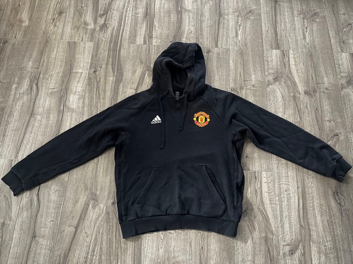 adidas マンチェスターユナイテッド パーカー ブラック ロゴ L｜Yahoo