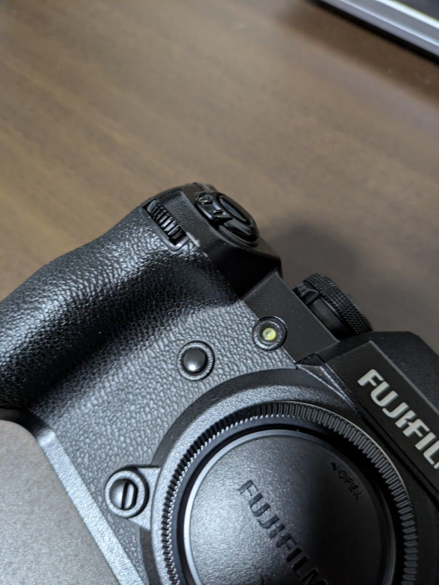 FUJIFILM X-H1 ボディとケース等のおまけ付き｜Yahoo!フリマ（旧PayPay