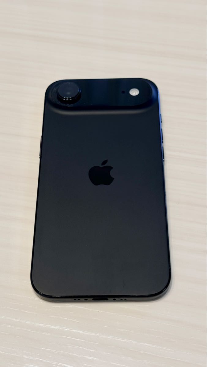 iPhone Air 512GB 純正ケース付 バッテリー100% ブラック｜Yahoo