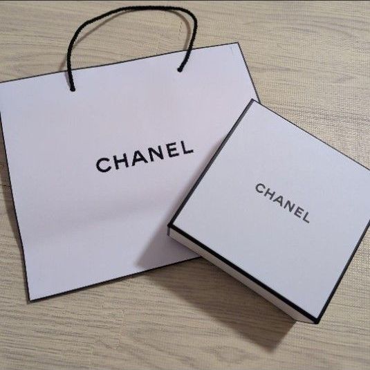 CHANEL ギフトボックス 空箱 ショップ袋｜Yahoo!フリマ（旧PayPayフリマ）